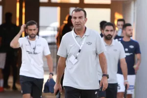 Καριέρα ως βοηθός;
