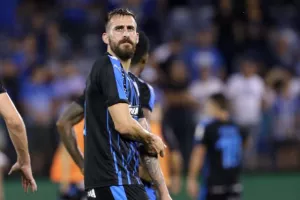 Με RAYO SHOW... πήρε το ντέρμπι η Ανόρθωση! (φώτος)