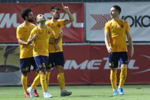 Ανατροπή στην ανατροπή και ΝΕΑ ΣΑΛΑΜΙΝΑ! (φώτος)