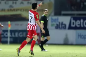 Ανατροπή στην ανατροπή και ΝΕΑ ΣΑΛΑΜΙΝΑ! (φώτος)