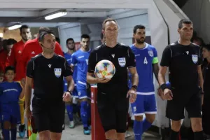 Εφιαλτική βραδιά και πεντάρα απ' την Ρωσία... (φώτος)