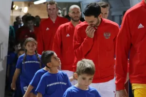 Εφιαλτική βραδιά και πεντάρα απ' την Ρωσία... (φώτος)