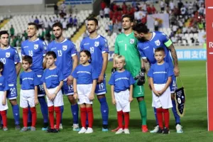 Εφιαλτική βραδιά και πεντάρα απ' την Ρωσία... (φώτος)