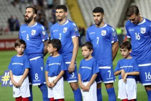 Εφιαλτική βραδιά και πεντάρα απ' την Ρωσία... (φώτος)