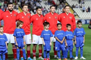 Εφιαλτική βραδιά και πεντάρα απ' την Ρωσία... (φώτος)