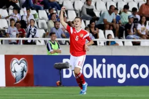 Εφιαλτική βραδιά και πεντάρα απ' την Ρωσία... (φώτος)