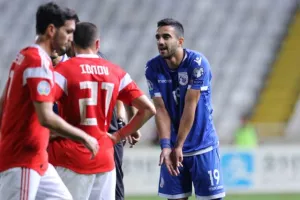 Εφιαλτική βραδιά και πεντάρα απ' την Ρωσία... (φώτος)