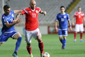 Εφιαλτική βραδιά και πεντάρα απ' την Ρωσία... (φώτος)