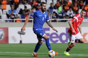 Εφιαλτική βραδιά και πεντάρα απ' την Ρωσία... (φώτος)