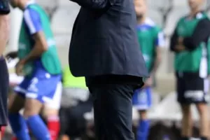 Εφιαλτική βραδιά και πεντάρα απ' την Ρωσία... (φώτος)