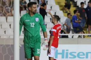 Εφιαλτική βραδιά και πεντάρα απ' την Ρωσία... (φώτος)