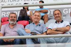 Τριάδα από το... παρελθόν!