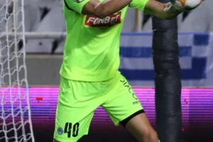 Ψυχωμένος βαθμός για Ολυμπιακό κόντρα στην Ομόνοια! (φώτος)