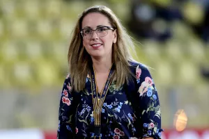 Στις χαρές της...