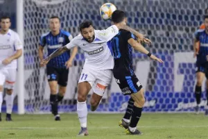 Με RAYO SHOW... πήρε το ντέρμπι η Ανόρθωση! (φώτος)