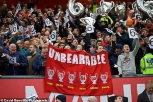 (ΤΕΛΙΚΟ) Μάντσεστερ Γιουνάιτεντ 1-1 Λίβερπουλ (φώτος)