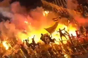 ΘΥΡΑ 3/ "30 χρόνια ΑΕΛΙΣΤΙΚΗΣ κουλτούρας" (Βίντεο)