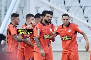 ΑΠΟΕΛ... Μια φορά στην τετραετία