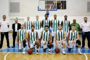 Δύσκολα την Ομόνοια ο Κεραυνός (φώτος)