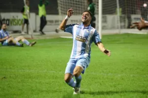 ΕΣΠΑΣΑΝ καρδιές και "Χ" στο φινάλε με... ΦΩΝΕΣ! (φώτος)