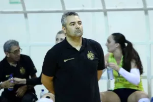 SUPER... τα κορίτσια της Ανόρθωσης (Φώτος)