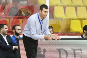 (ΦΩΤΟΣ) Άνετα ο Κεραυνός! 