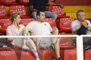 (ΦΩΤΟΣ) Άνετα ο Κεραυνός! 