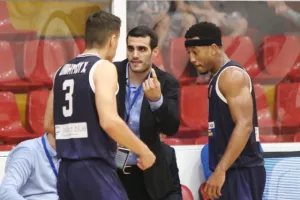 (ΦΩΤΟΣ) Άνετα ο Κεραυνός! 