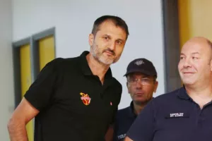 (ΦΩΤΟΣ) Άνετα ο Κεραυνός! 