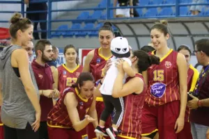 (ΦΩΤΟΣ) Το σήκωσε ο Κεραυνός!