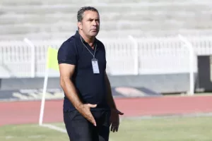 ΔΙΠΛΟ και πρώτη νίκη με Μπούλα (Φώτος)
