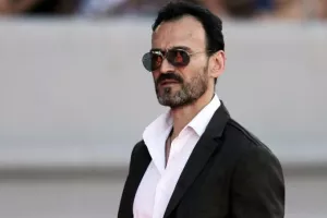 Τσέκαρε «μικρές» εθνικές ο Νταμπίζας