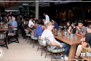 (Φώτος/Ομόνοια) Δείπνο στη Λάρνακα 