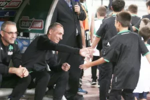 Σκληρό μήνυμα από Δώνη