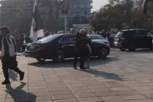Άφιξη με Σαββίδη και αποθέωση Βιεϊρίνια (φώτος)