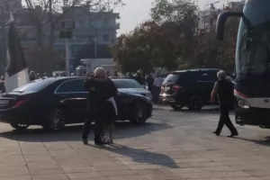 Άφιξη με Σαββίδη και αποθέωση Βιεϊρίνια (φώτος)
