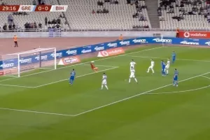 (ΒΙΝΤΕΟ) Έκρυψε την μπάλα, ΠΡΩΤΟ γκολ για Παυλίδη!