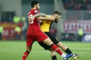 Όλα τα «φώτα» στο ντέρμπι του «Καραϊσκάκης»