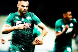 Μετανιώμενος και έτοιμος για απαντήσεις ο Μολό!