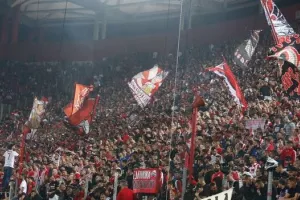 Ολυμπιακός: Με τον κόσμο του για το πρωτάθλημα!