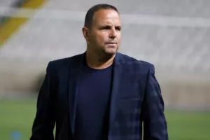 Η ΚΛΗΣΗ του Μπεν Σιμόν/Επιστροφές και... απουσίες