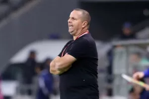 Απάντησε ΞΑΝΑ για το μέλλον του