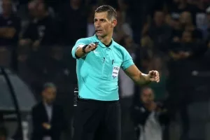  O Σιδηρόπουλος σφυρίζει στο Γιουβέντους - Λοκομοτίβ Μόσχας
