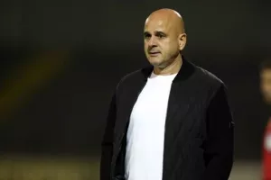 Το γκολ που ΤΡΕΛΑΝΕ τον Τιμούρ