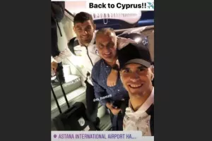 Story o Πιέρος με... Kerkida