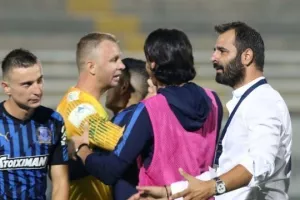 ΑΝΑΡΤΗΣΗ Εθνικού/"Είσαστε η πελλάρα μας!"