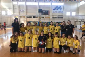 Εμβόλιμη αγωνιστική σε Κορασίδες - Παγκορασίδες