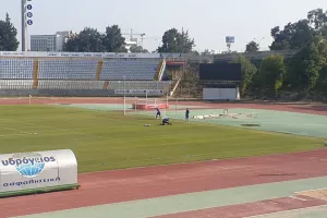 ΤΡΙΠΟΝΤΟ με Σάλιτς (φώτος) 