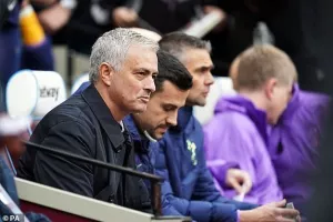 Ντεμπούτο SPECIAL ONE με πέντε γκολ και διπλό! (στιγμιότυπα)