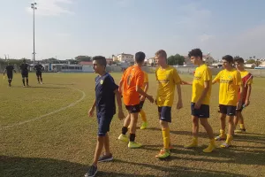 (ΦΩΤΟΣ) Όμορφες εικόνες μετά το τελικό σφύριγμα